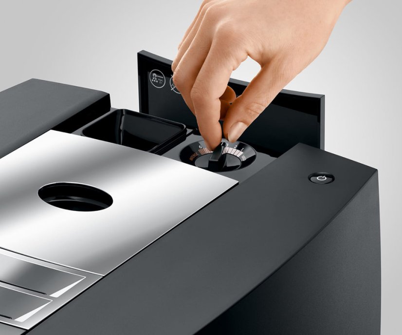 JURA J8 Piano Black